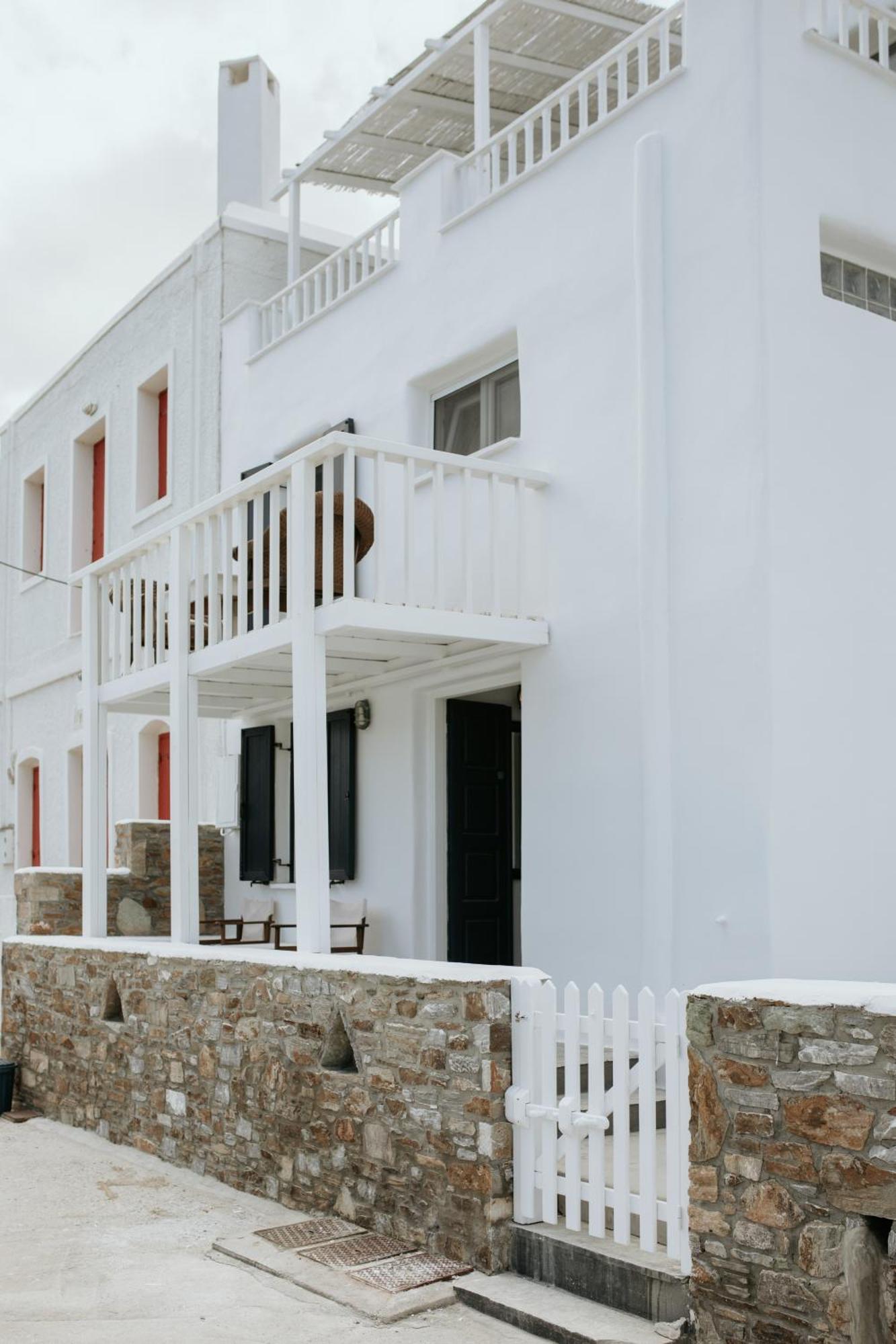 Yi & Thalassa Living By Khi Kíthnos Exterior foto